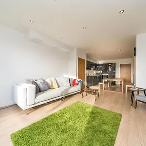 Apartment New 2bd Flat 4mins To Excel Centre Fast City Links, London